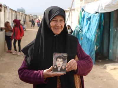 التحديات التي تواجه النساء في شمال غربي سوريا…دراسة لوحدة المعلومات في الخوذ البيضاء