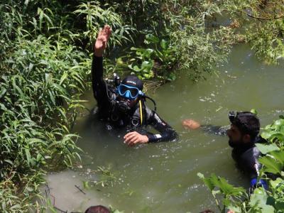 كابوس الغرق يخطف أرواح 5 مدنيين من عائلة واحدة في نهر العاصي