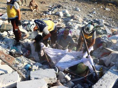 هجمات ومجازر مستمرة للنظام وروسيا  والمليشيات الموالية لهم بحق المدنيين وواقع أليم يعمق فجوة الاحتياجات للنازحين